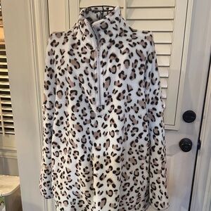 Amaryllis Leopard Print Fleece Pullover